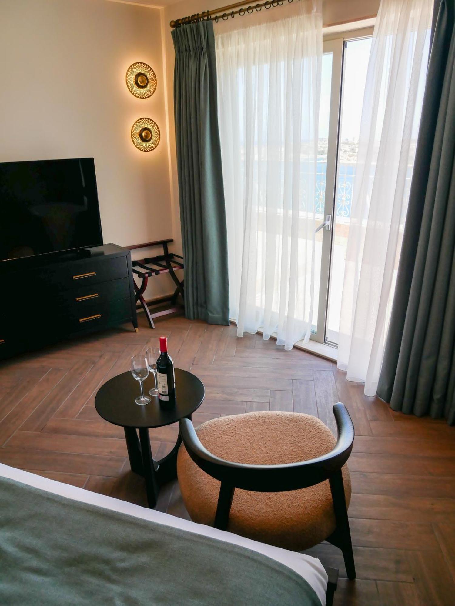 ホテル Battery House バレッタ 部屋 写真